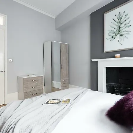 The Hippodrome House - Stylish 1bdr * Bristol