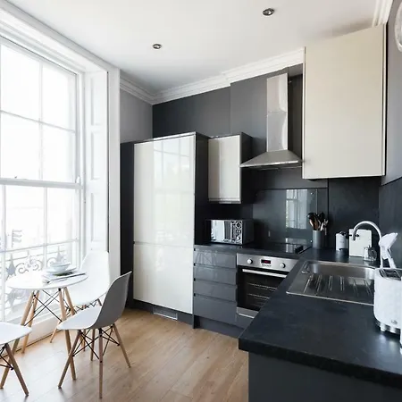 The Hippodrome House - Stylish 1bdr Apartment *